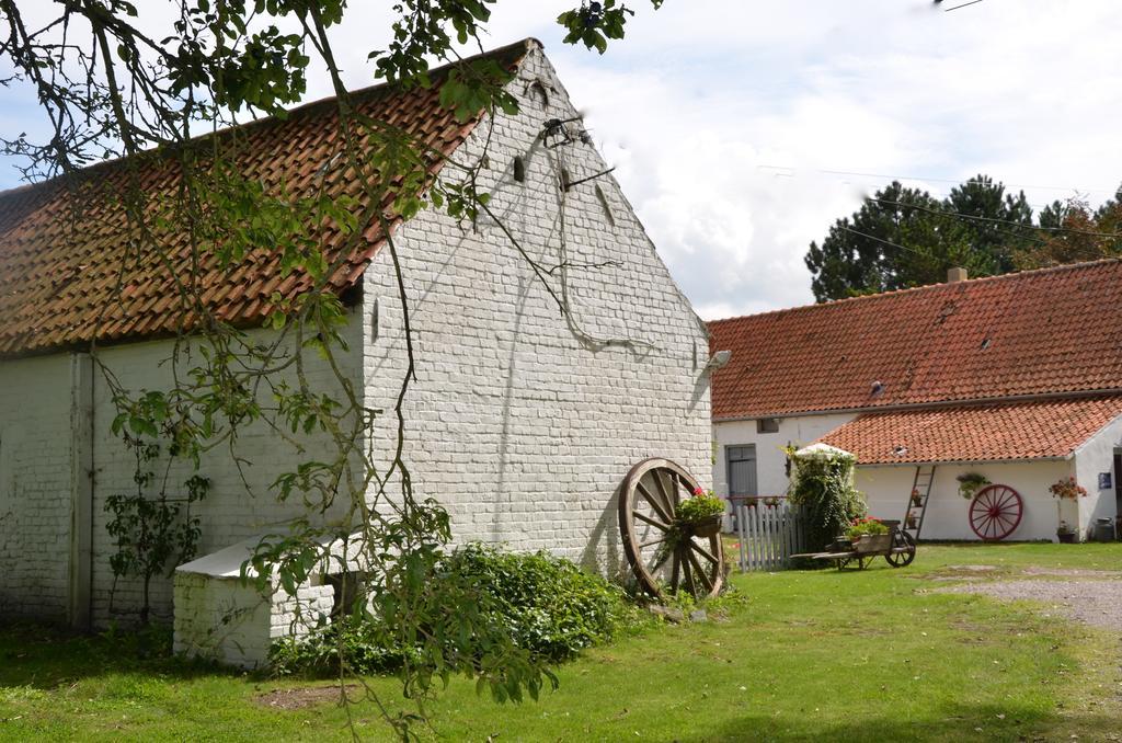 Gasthaus La Ferme Wessiere Oye-Plage Exterior foto